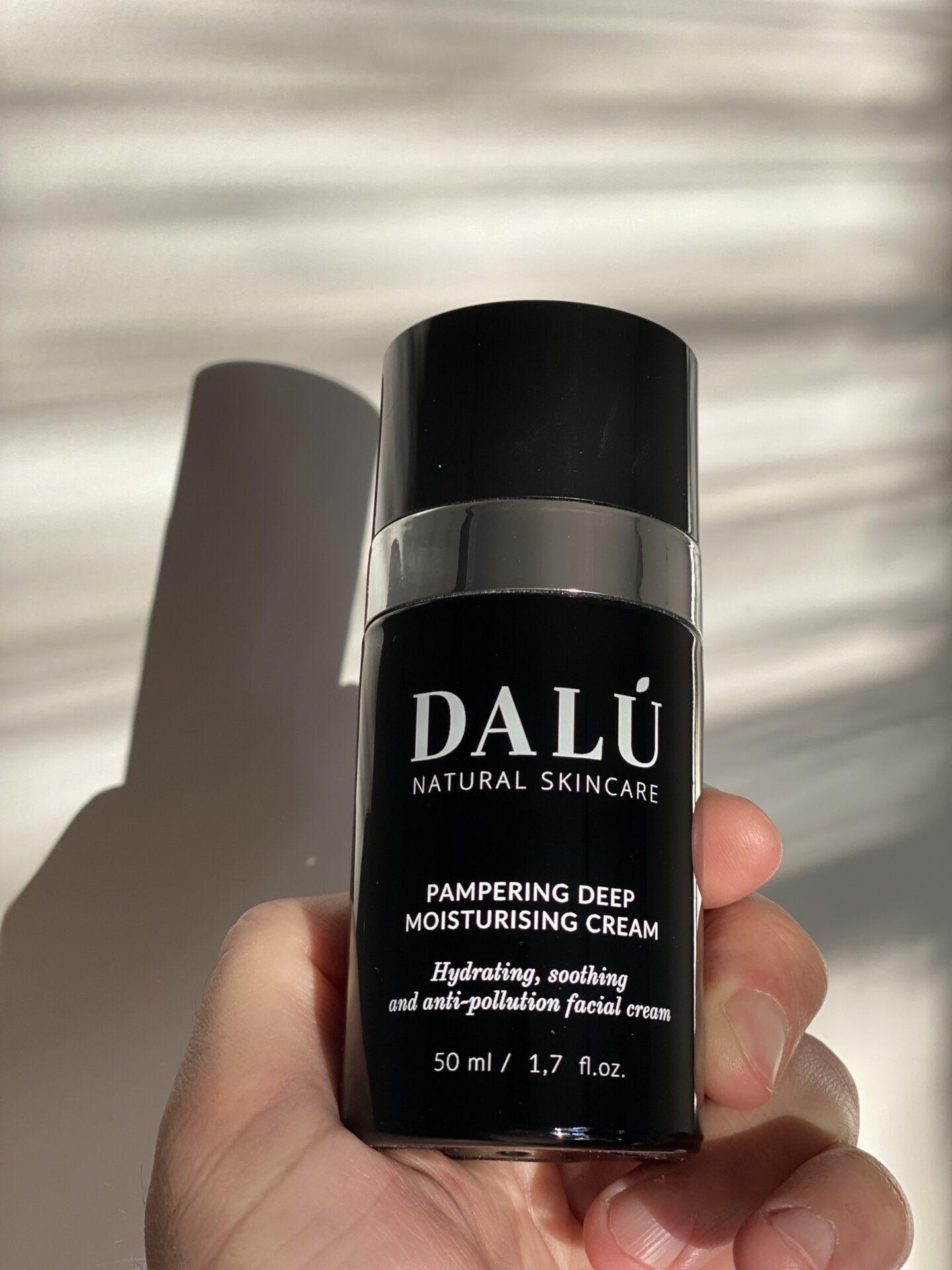 Pampering deep moisturising cream
